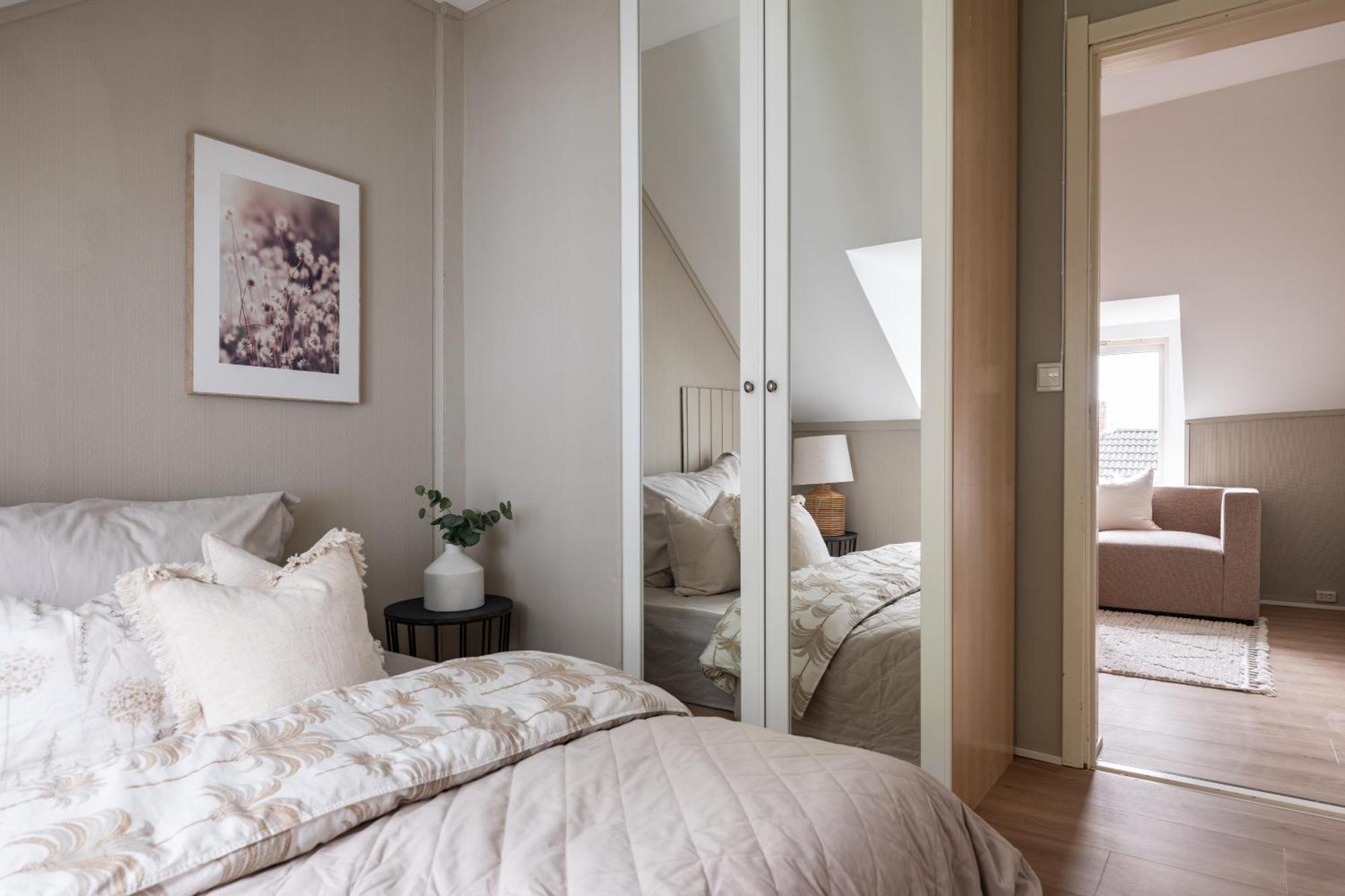 Leilighet Modern & Apartment, Free Private Parking ! *
