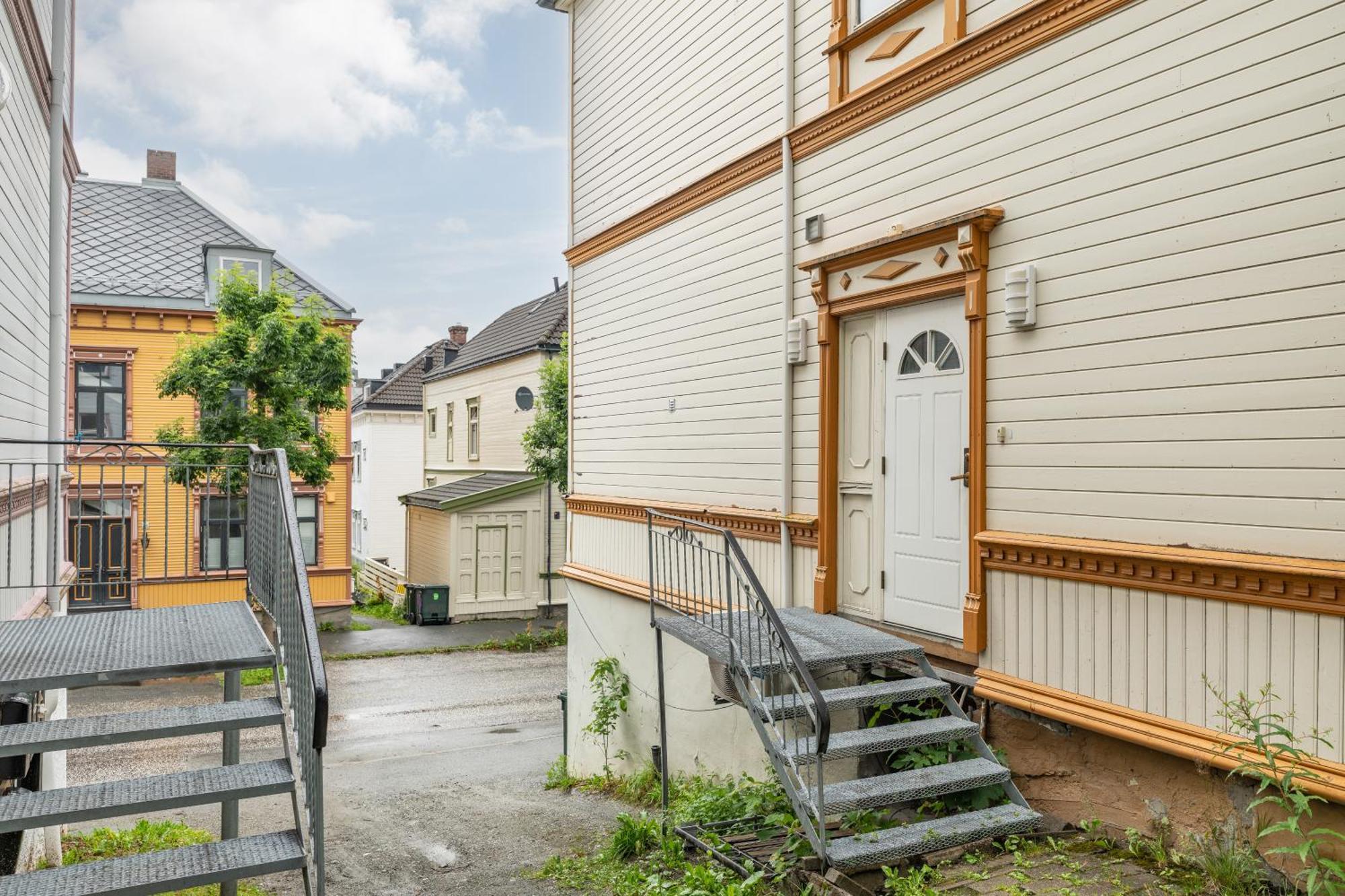 Modern & Apartment, Free Private Parking ! Trondheim